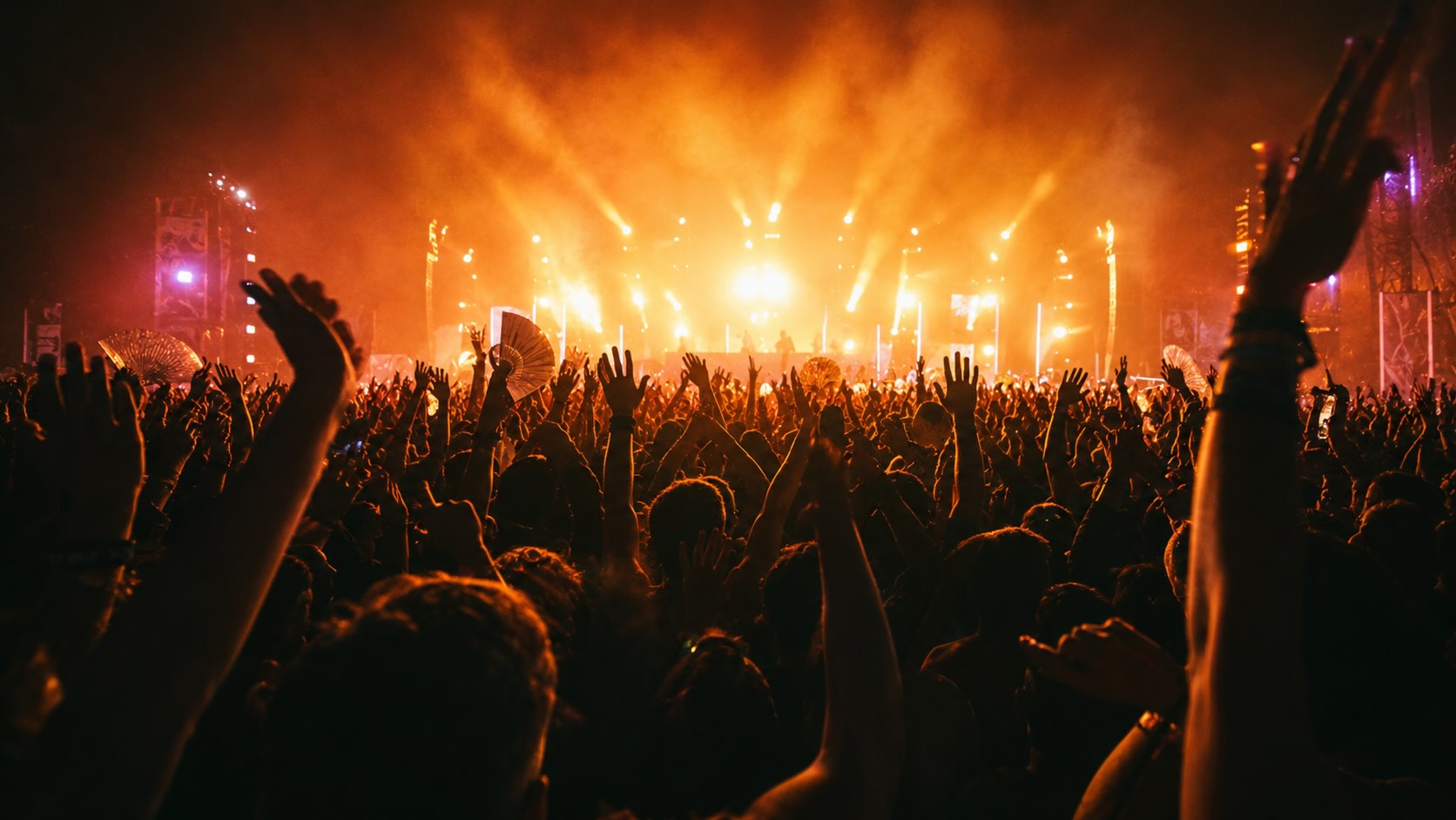 Événement de musique et stand CBD lors d'un festival